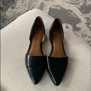 Beautiful Marc Fisher black leather D’orsay flat